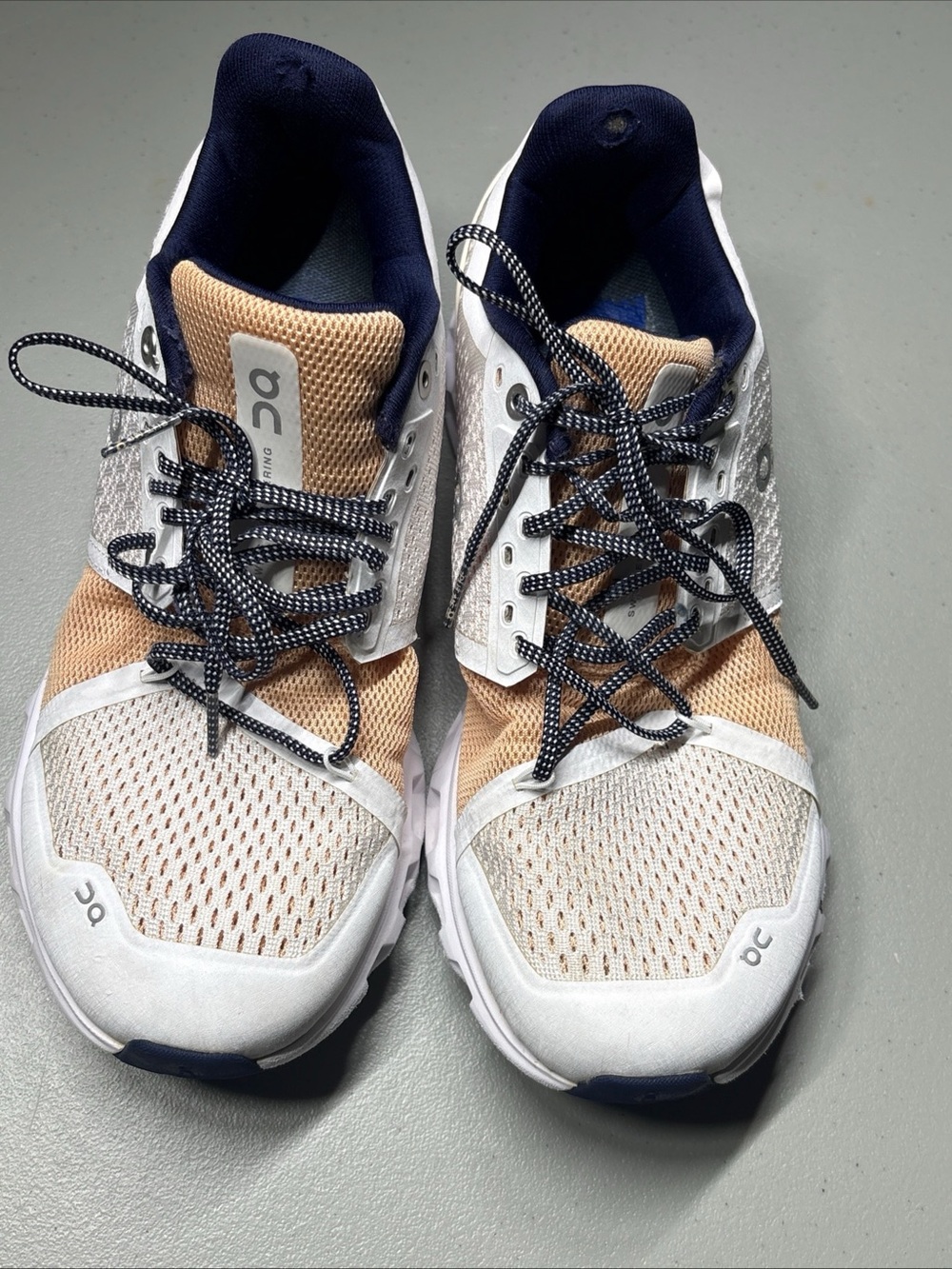 On Running Women's Cloudstratus Road Running Shoes White/Almond Size 9.5 - Picture 1 of 14